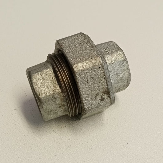 Raccordo ff 1''+1/4 bocchettone conico a 3 pezzi di ghisa zincata malleabile