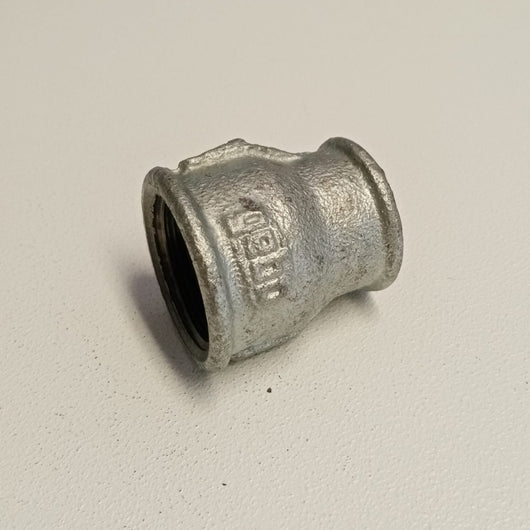 Raccordo ff 1''+1/4x1'' manicotto giunzione ridotta di ghisa zincata malleabile