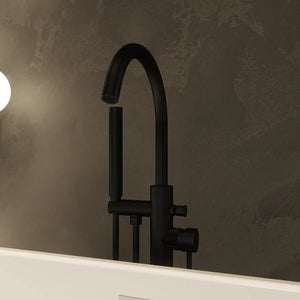 Rubinetteria stondata per vasca freestanding finitura nera opaca | Ava
