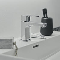 Ideal Standard miscelatore lavabo con scarico cromato mod. Cerafine D