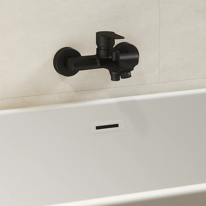 Miscelatore esterno vasca a muro con rubinetto nero opaco | Jane