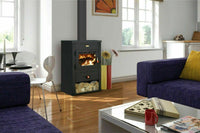 Stufa a legna con caldaia integrata. Top in ghisa. Potenza di riscaldamento 8 + 4Kw