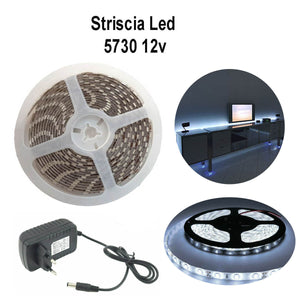 STRISCIA LED 5730 FLESSIBILE 5M ADESIVA ALIMENTATORE 2A LUCE BIANCO FREDDO IP65