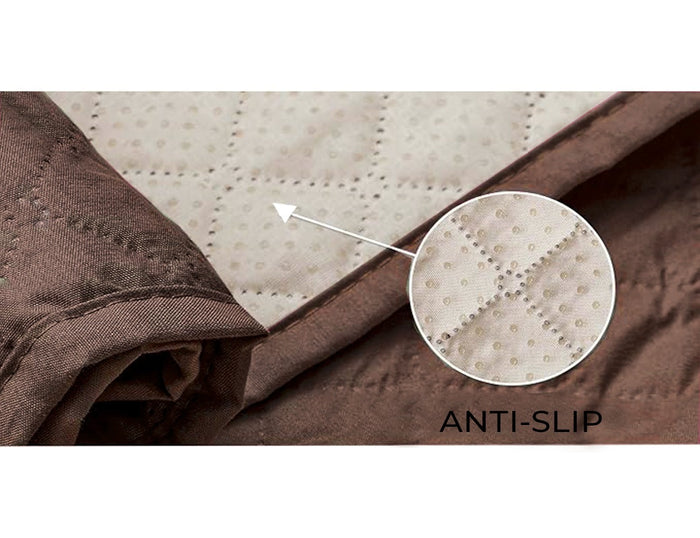 Copridivano Impermeabile Tasche Laterali Proteggi Divano Antimacchia Antiscivolo 2 Posti Marrone
