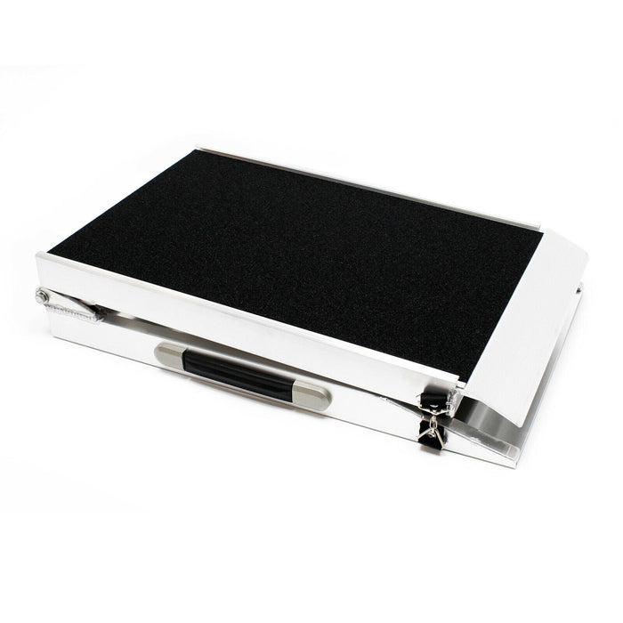 Rampa per cani 122 x 38 cm 110 kg pieghevole in alluminio superficie antiscivolo 16_0000550