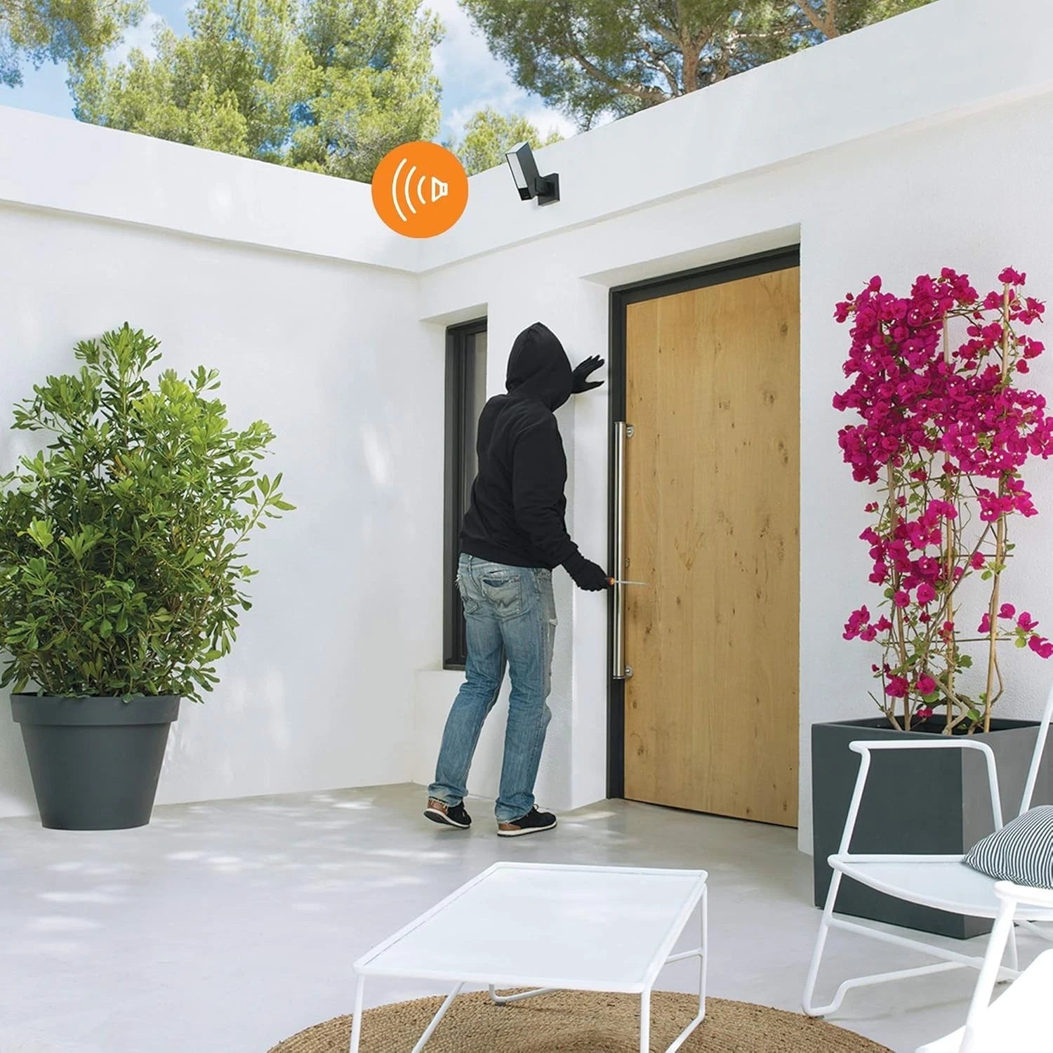 Netatmo Telecamera WIFI Esterna Intelligente con Sirena, Sensore di Movimento, prodotto ricondizionato