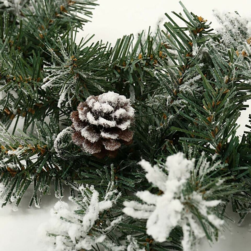 GHIRLANDA DI NATALE ADDOBBI RAMI BACCHE NEVE ARCO DECORAZIONI TRALCIO INNEVATO