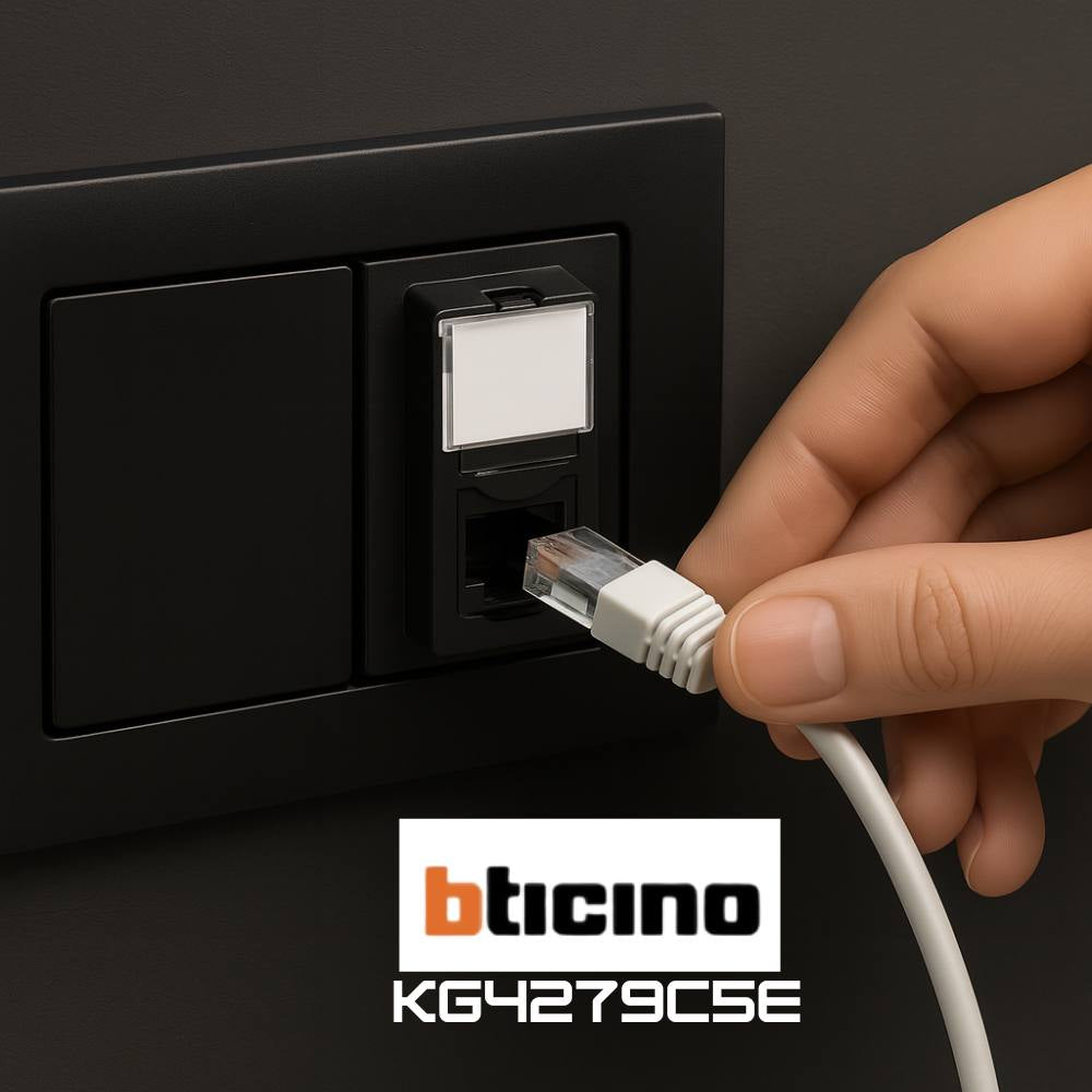 Bticino living now connettore rj45 categoria 5e utp 1 modulo toolless *** colore nero, confezione 1