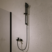 Saliscendi nero opaco con miscelatore esterno con doccino e flessibile 150cm | Baltea