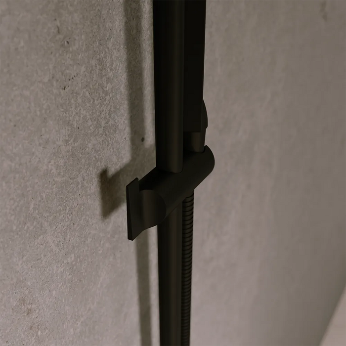 Saliscendi nero opaco con miscelatore esterno con doccino e flessibile 150cm | Baltea