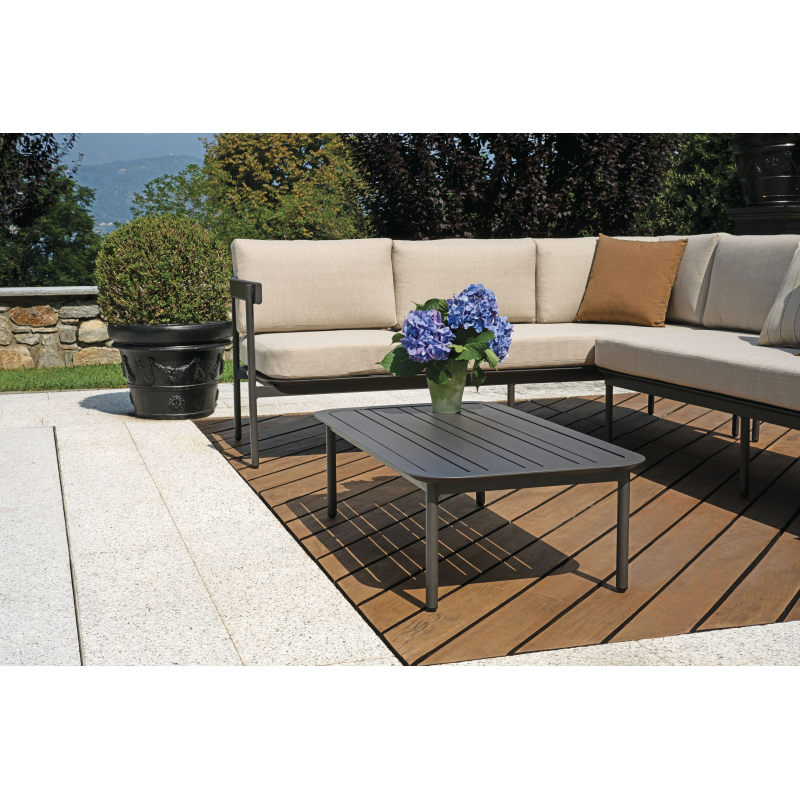 Salotto Angolare Torvaianica In Alluminio Antracite - Due Pillow Ruggine E Uno A Righe Moia