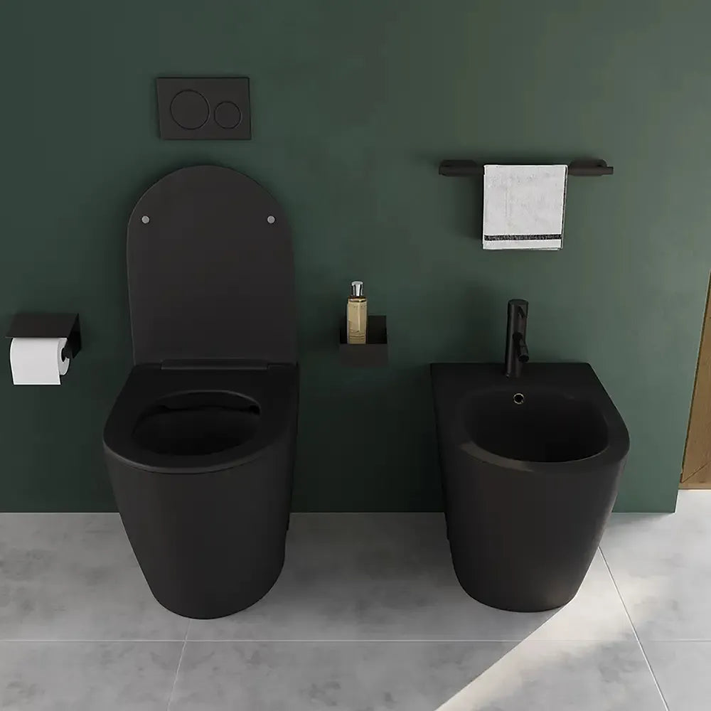 Coppia di sanitari filomuro ceramica nero opaco vaso rimless copriwc soft-close e bidet | Europa Small