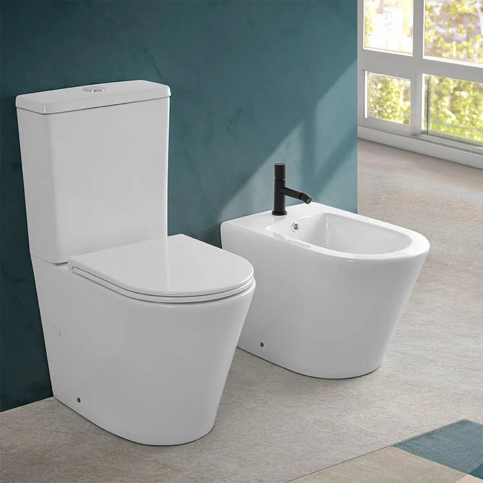 Sanitari filomuro monoblocco senza brida con scarico universale Klan