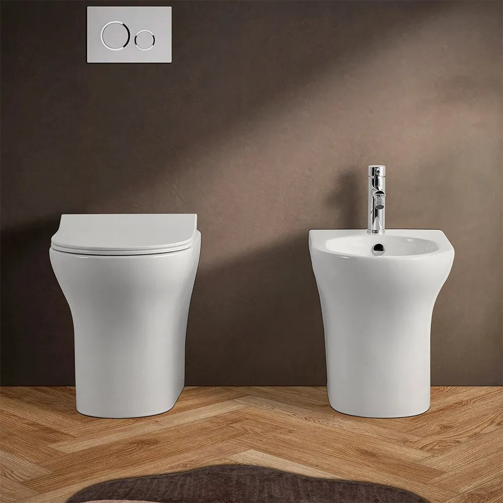 Sanitari filomuro Rimless bianco lucido con copriwc soft-close  Itaca