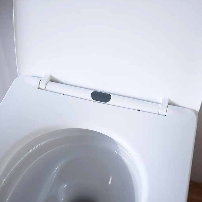 Vaso filomuro tornado silent flush in ceramica bianco lucido con copri-wc soft-close | Riga