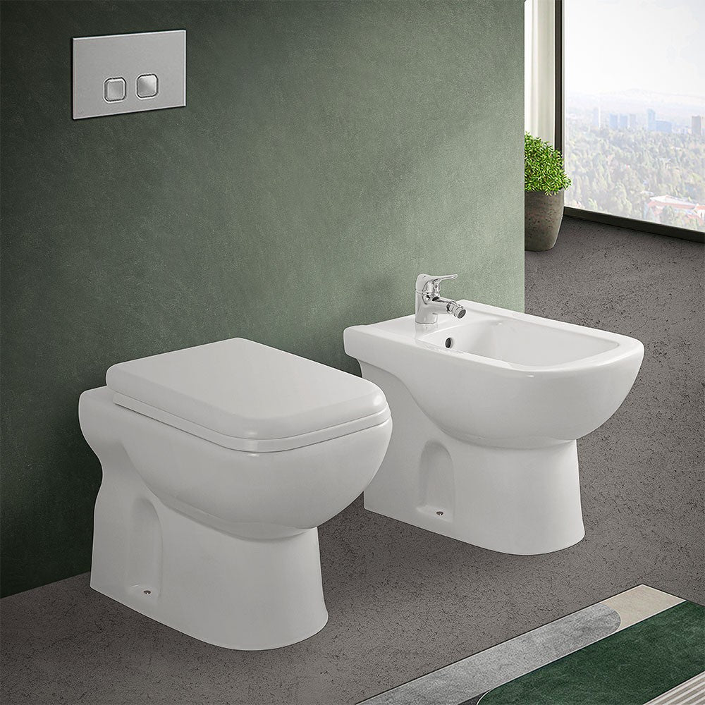 Sanitari tradizionali con scarico a terra e lavabo 60 cm con colonna Miracle 
