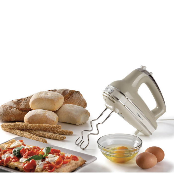 Sbattitore Vintage 450W - 5 velocità - Funzione turbo - 2 fruste - Beige