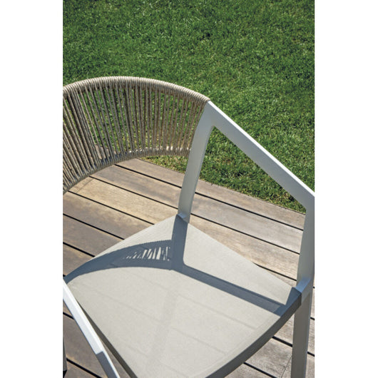 Sedia Cagliari Contract In Alluminio Bianco - Schienale In Wicker Canapa - Seduta In Textilene Coffee Moia