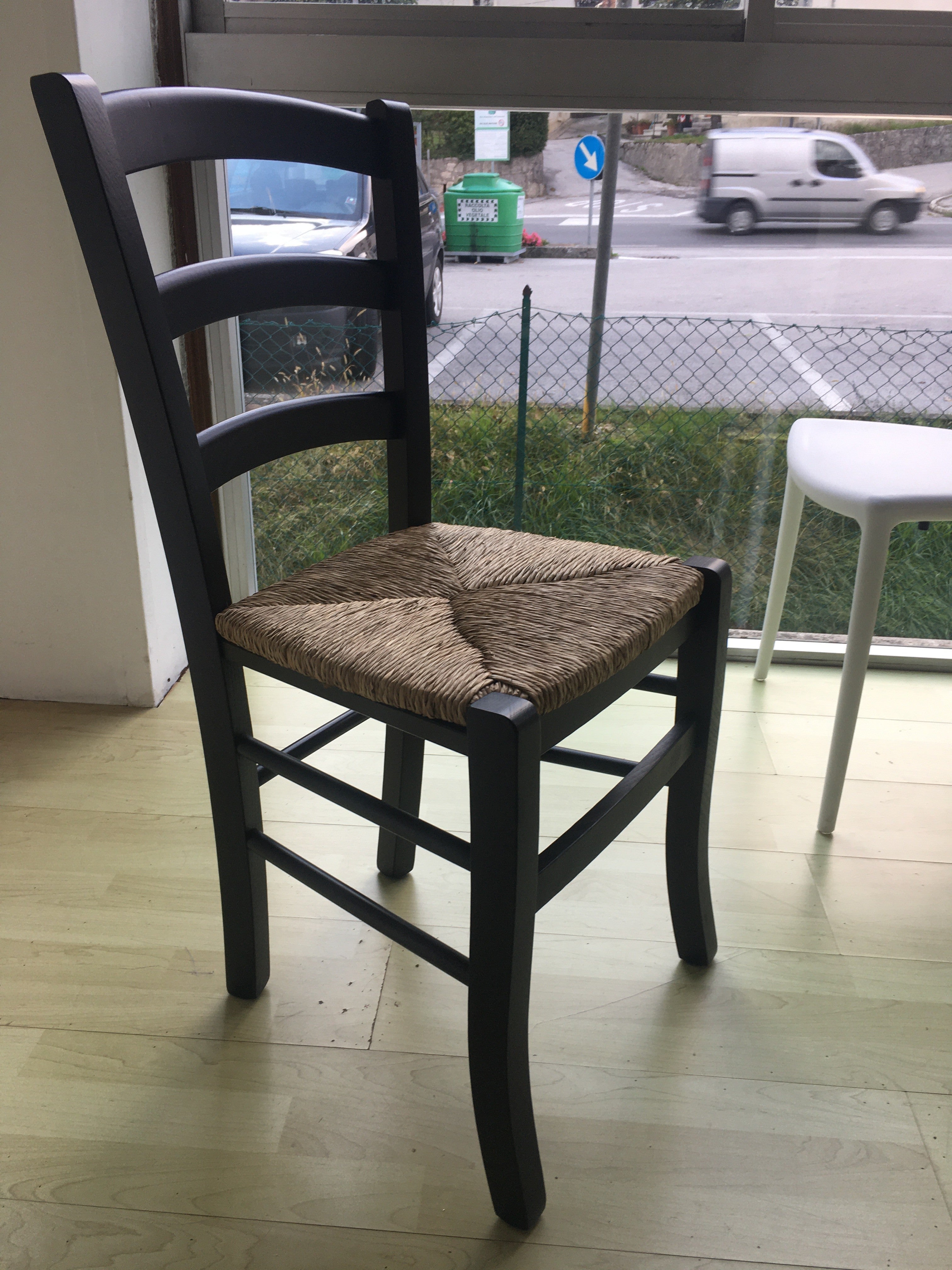 Set 02 sedie in legno massello finitura anilina nero/paglia - Mobili 2G