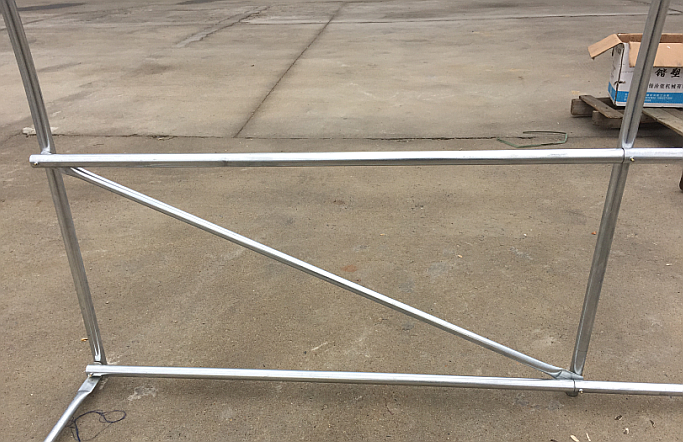 Serra Tunnel NetPlus 3,5x9m con rete antigrandine