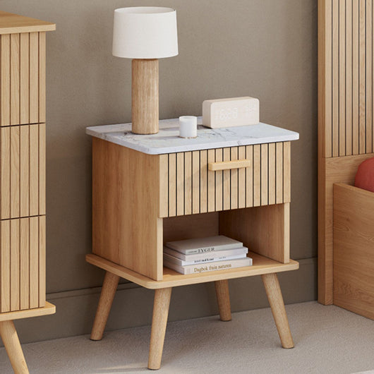 IDMarket - Set di 2 comodini JULIETTE, piano effetto marmo, 1 cassetto con nicchia a doghe di legno