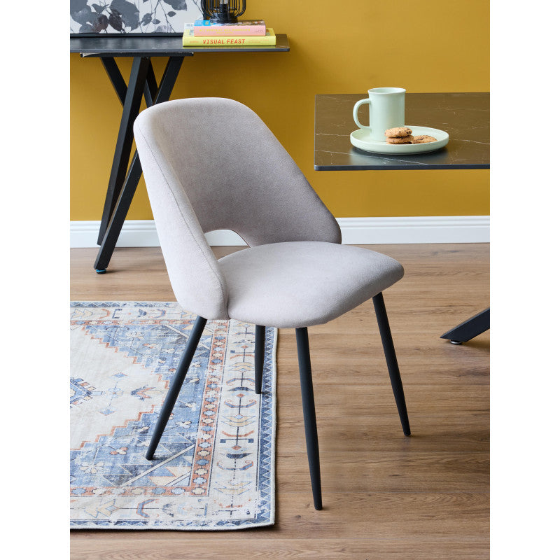 Set di 4 Sedie Jamie In Tessuto 320gr Beige Dimensione 53x51x79cm