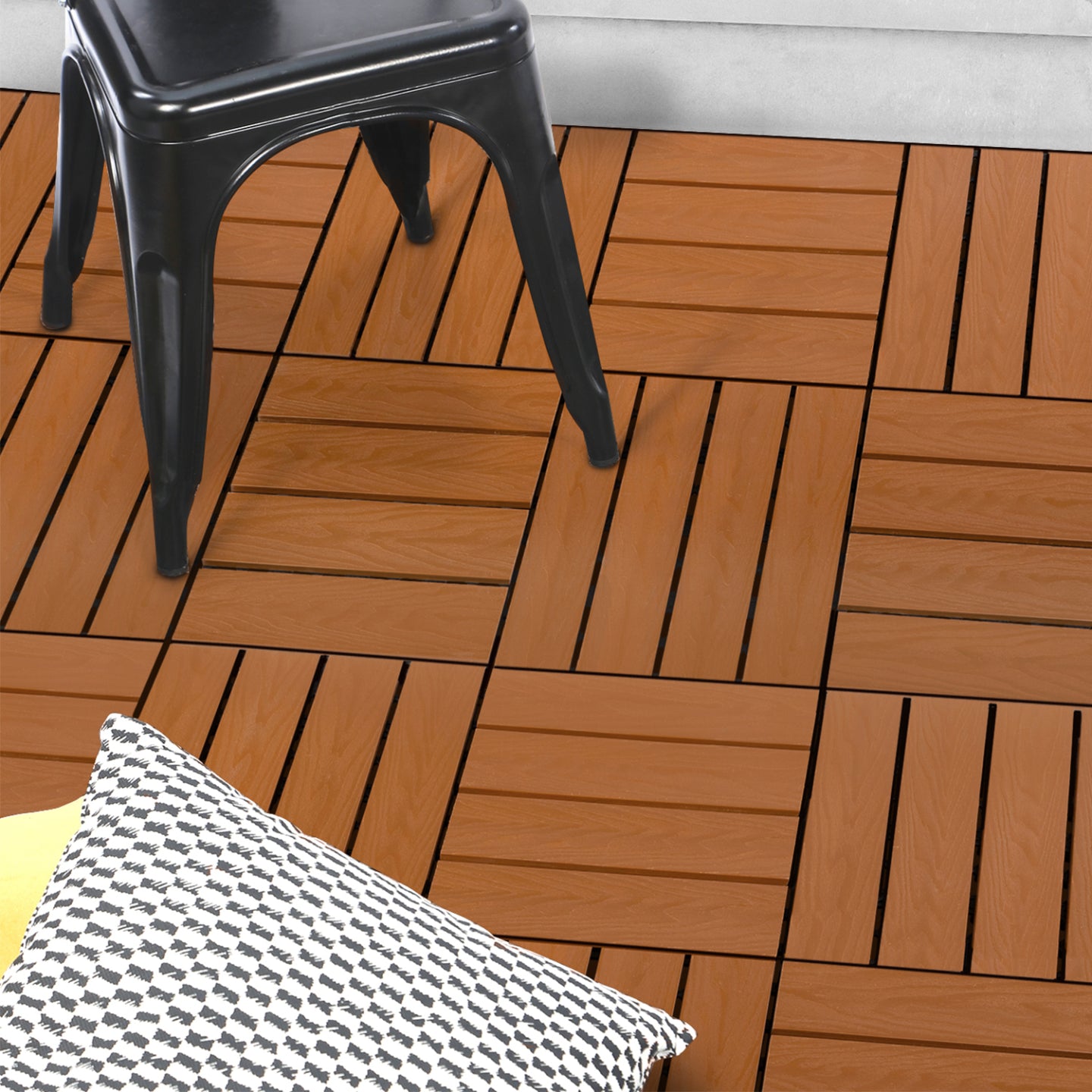 IDMarket - Set di 5 piastrelle per decking in legno composito WODHY con effetto teak