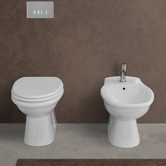 Set di sanitari serie Karla composto da wc  bidet e copriwater