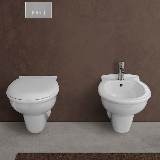 Set di sanitari sospesi Karla in ceramica wc bidet e copriwater incluso