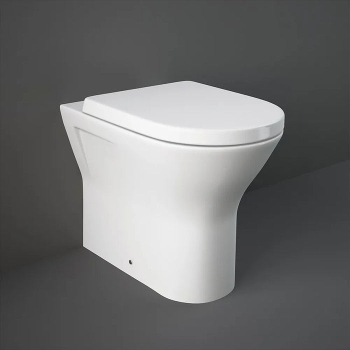 Set sanitari filomuro resort rimless in bianco lucido con copriwc flat soft close