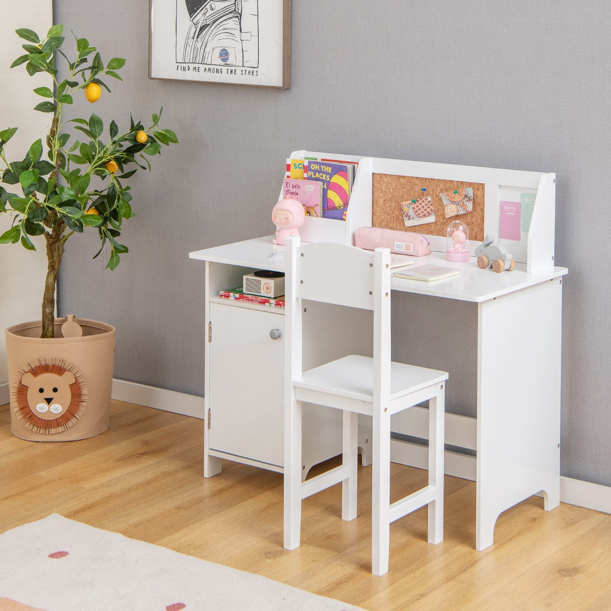 Set di scrivania e sedia per bambini in legno con scaffale armadietto bacheca, Postazione di scrittura Bianco-Tavoli e sedie