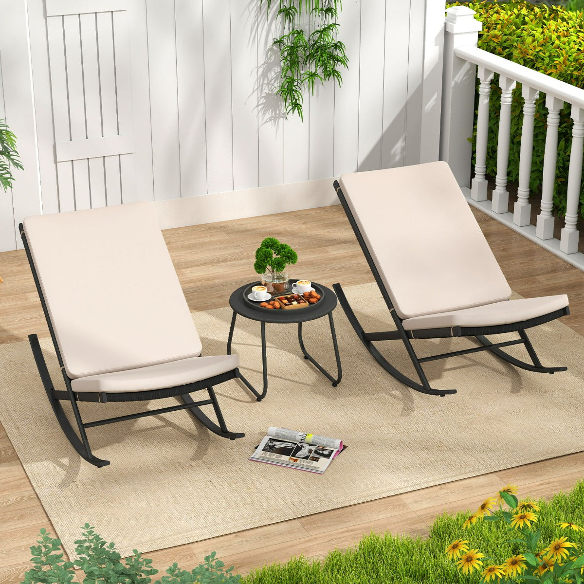 Set sedie a dondolo da 3 pezzi in rattan PE con tavolino da caff¨¨ e cuscini spessi, Set di mobili da giardino Beige-Set mobili da esterno