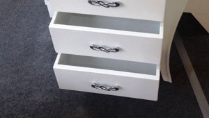 Cassettiera 4 cassetti in legno arte povera laccato bianco opaco l.62 x p.42 h.105 (3034) - Mobili 2G