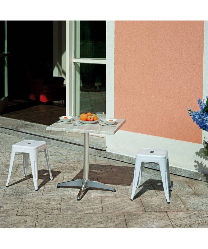 Set Di 4 Sgabelli Basso Impilabile Lamiera Avorio Moia