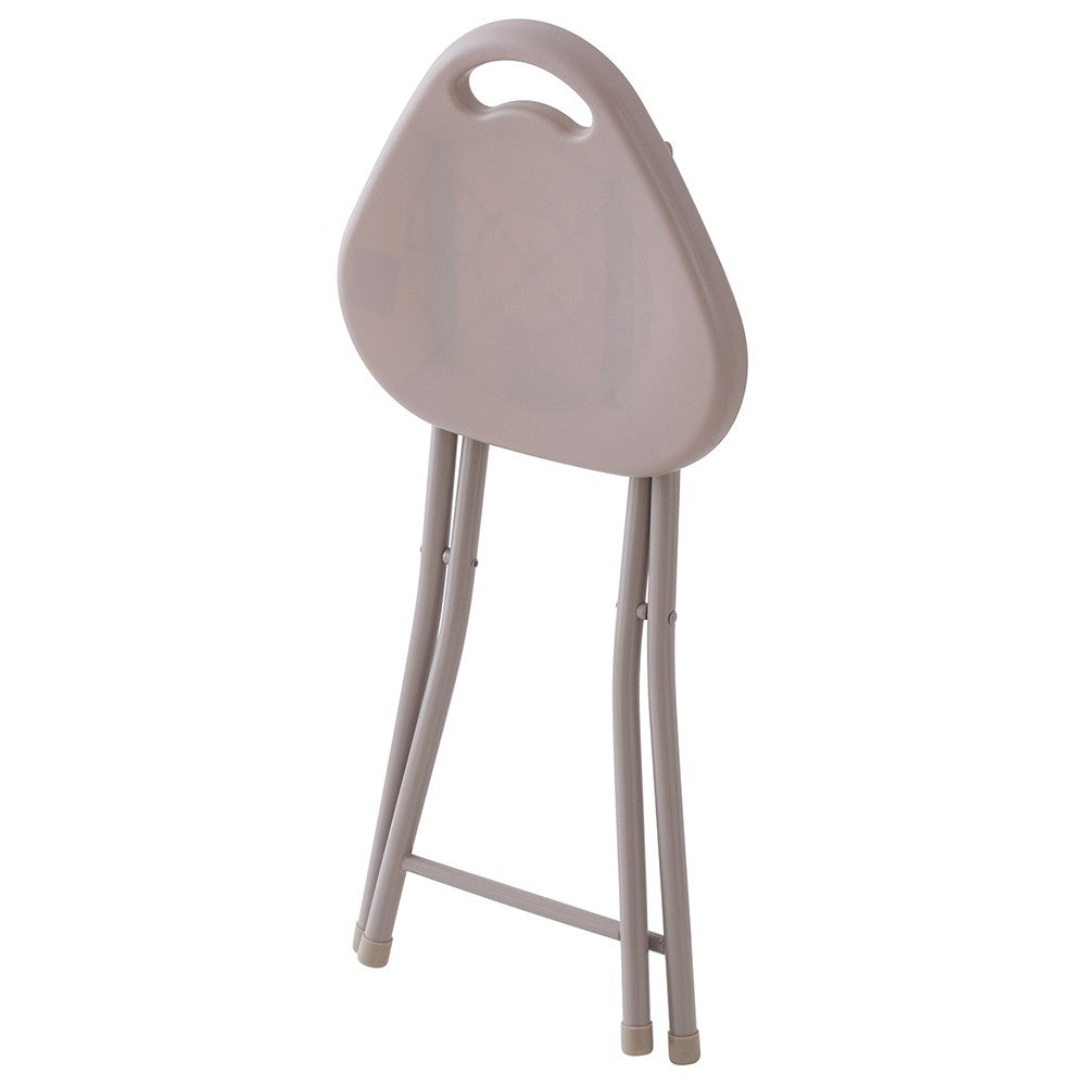 Sgabello pieghevole salvaspazio con seduta in abs e gambe in acciaio tortora