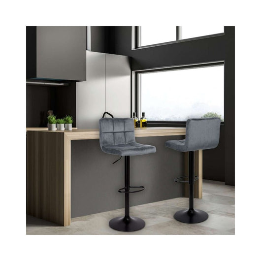 Sgabello regolabile con seduta in velluto grigio e base in metallo nero opaco Mosva