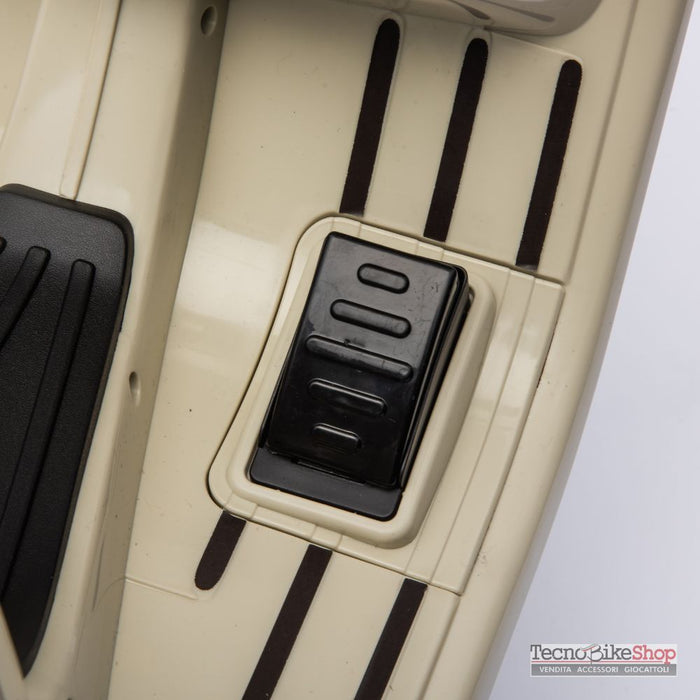 Moto Elettrica Per Bambini Vespa Sidecar Small 6V-Avorio