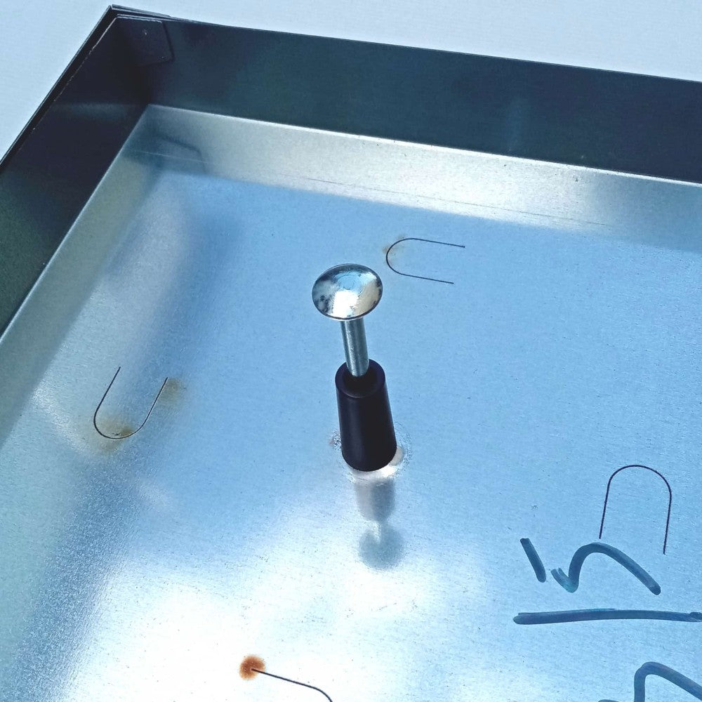 Sigillo 630 x 630 x h 80mm chiusino di lamiera zincata leggero da riempimento