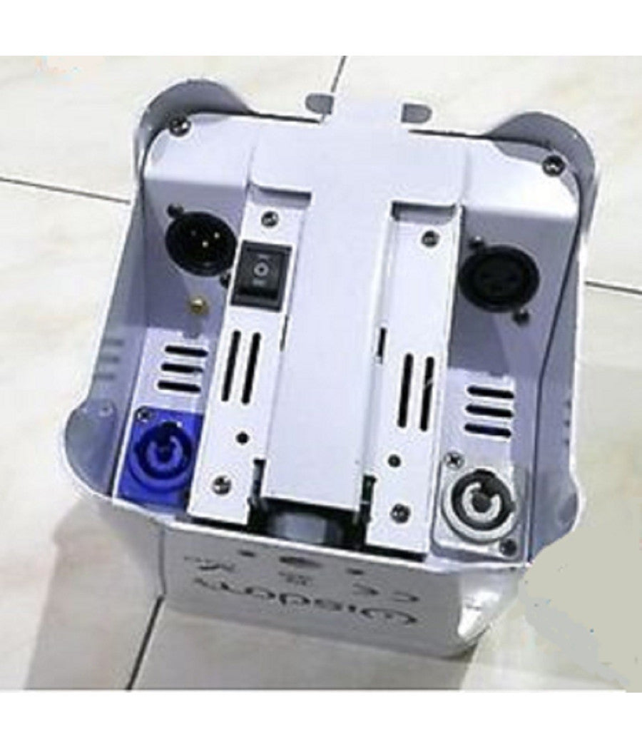 Smartbat Par Led Wireless A Batteria 6x18w Led Da 6 Colori 6in1 Rgbwa Uv         