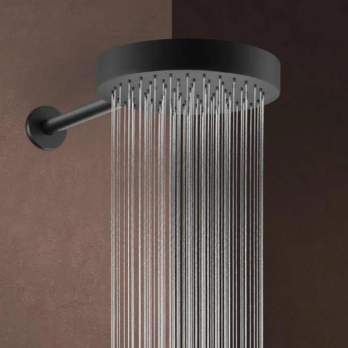 Soffione doccia nero opaco 25 con spessore 4 cm e braccio in acciaio