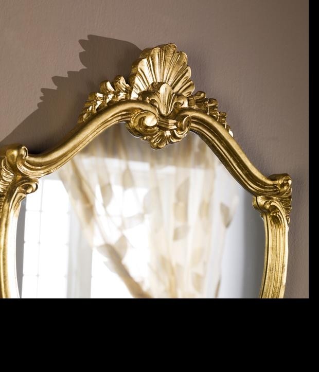 Mobili2g - specchiera in foglia oro sagomata misure: l.58 x h.86 x p. 5