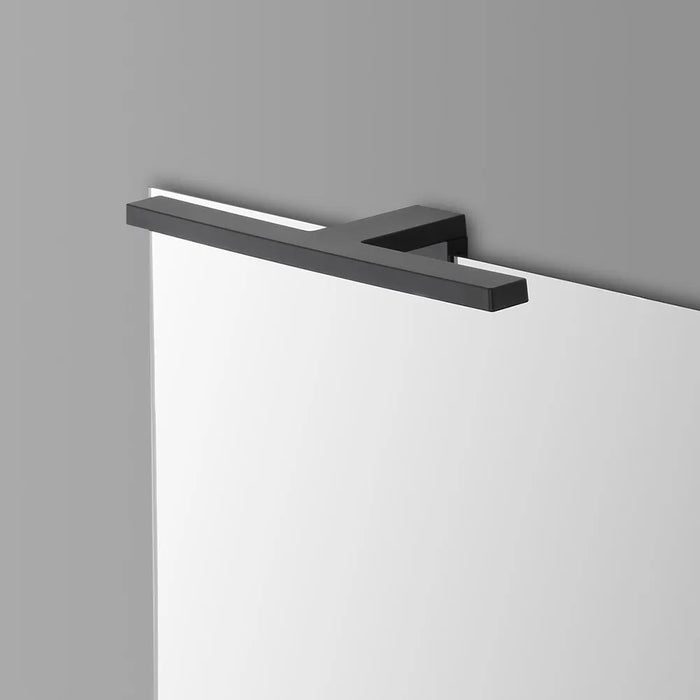 Specchio bagno 50x70 cm reversibile con LED naturale nero opaco