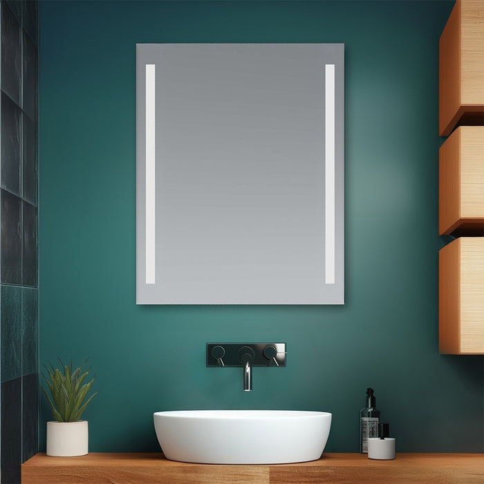 Specchio bagno 60x80 cm con LED laterali e installazione reversibile
