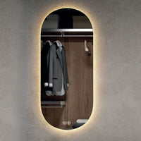 Specchio bagno retroilluminato anti appannamento Dili 50x90: eleganza e innovazione per il tuo bagno