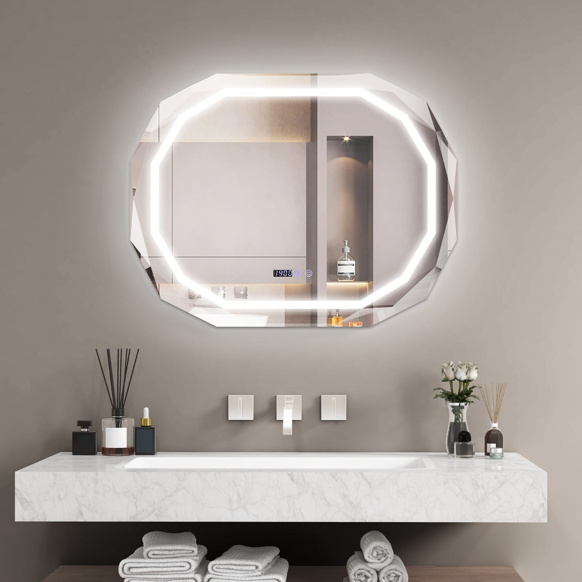 Specchio per bagno a LED con bordo smussato singolo e luce a 3 colori funzione di memoria, Specchio antappannamento-Specchi da parete