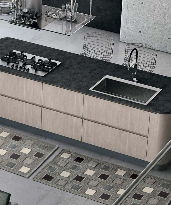 Tappeto moderno SQUARE GRIGIO geometrico a quadri, passatoia cucina multiuso lavabile in lavatrice e anti-scivolo cm.55x190