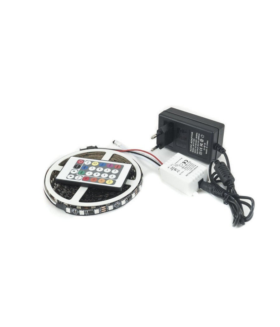 Striscia Strip 300 Led Rgb Digitale Multieffetto 7 Colori 5050 5 M Metri Interno         