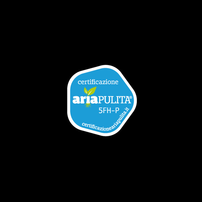 Stufa a pellet Flat 501 slim canalizzata 11,1kw in acciaio bianco Lincar