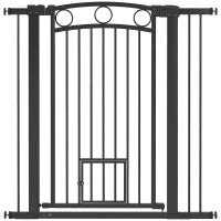 Cancello per Animali Alto 106 cm con Larghezza Regolabile, Porta per Gatti Integrata, Nero