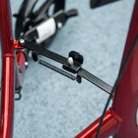 Deambulatore ad Altezza Regolabile con 3 Ruote e Tasca Portaoggetti, in Alluminio, 68x68x86.5-99 cm, Rosso